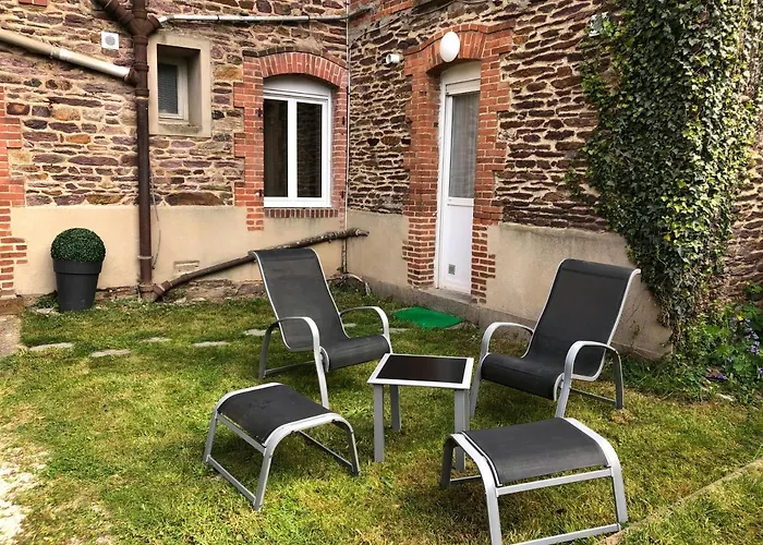 Le RoseGarden Studio au pied de la Gare de Rennes