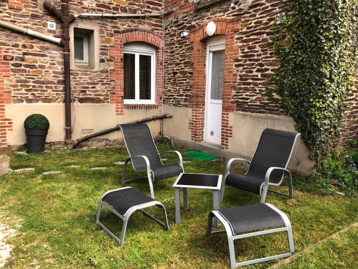 Appartement Le Rosegarden Au Pied De La Gare De *